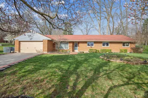 4625 Wing View Ln, Kettering, OH 45429