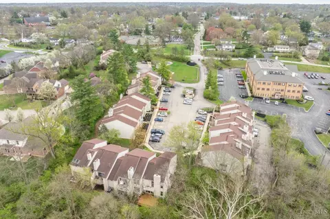 View/Area - 7276 Galbraith Rd, Cincinnati, OH 45243 photo 2 of 4