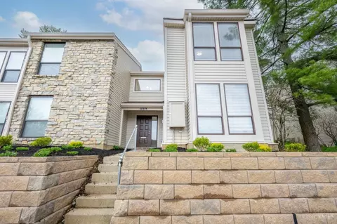 Exterior - 7276 Galbraith Rd, Cincinnati, OH 45243 photo 10 of 13