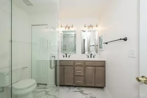Bath - 7276 Galbraith Rd, Cincinnati, OH 45243 photo 5 of 6