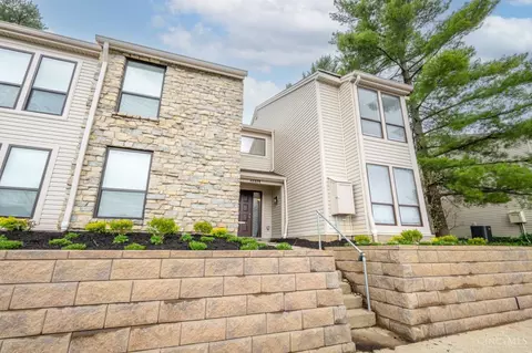 Exterior - 7276 Galbraith Rd, Cincinnati, OH 45243 photo 11 of 13