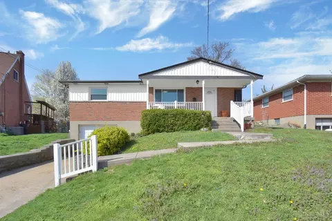 5820 Fourson Dr, Cincinnati, OH 45233