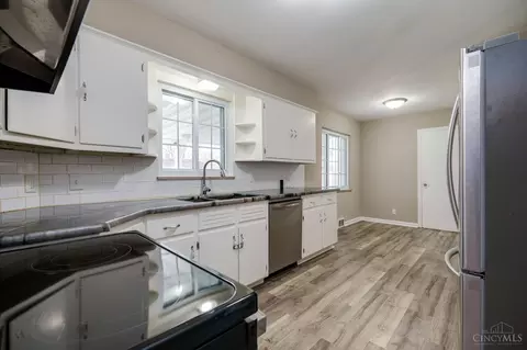 Kitchen - 272 Stroop Rd, Kettering, OH 45429 photo 1 of 5