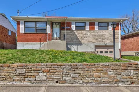 2868 Orland Ave, Cincinnati, OH 45211