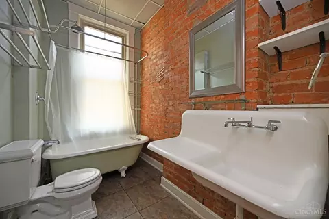 1420 Main St, Cincinnati, OH 45202 photo 51