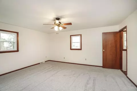 2276 Deblin Dr, Cincinnati, OH 45239 photo 28