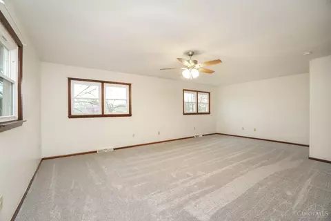 2276 Deblin Dr, Cincinnati, OH 45239 photo 22
