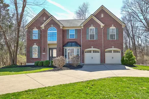 4306 Southcross Dr, Batavia, OH 45103