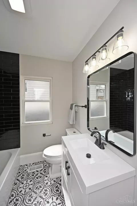 2627 Kipling Ave, Cincinnati, OH 45239 photo 20