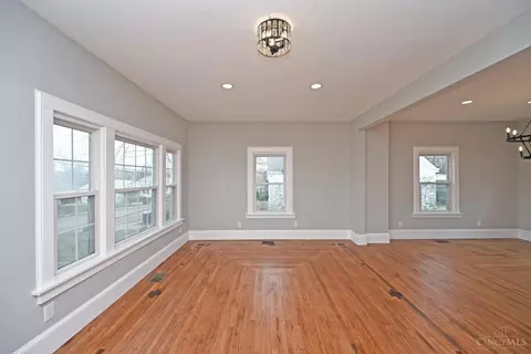 2627 Kipling Ave, Cincinnati, OH 45239 photo 7