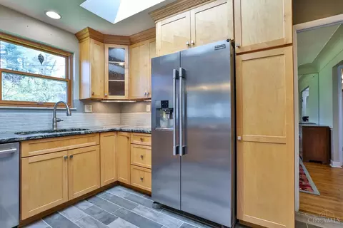 10108 Lochcrest Dr, Cincinnati, OH 45231 photo 19