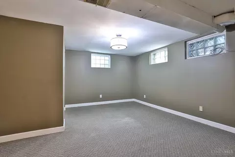 10108 Lochcrest Dr, Cincinnati, OH 45231 photo 31
