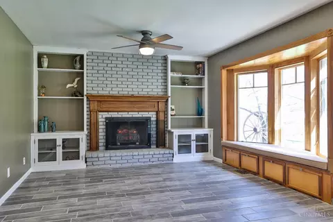 10108 Lochcrest Dr, Cincinnati, OH 45231 photo 11