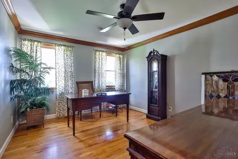 10108 Lochcrest Dr, Cincinnati, OH 45231 photo 29