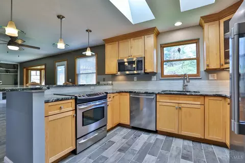 10108 Lochcrest Dr, Cincinnati, OH 45231 photo 17