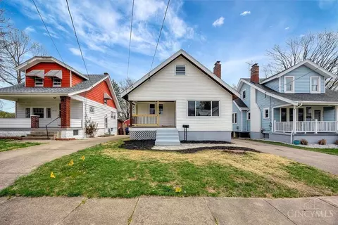 6710 Park Pl, North College Hill, OH 45239