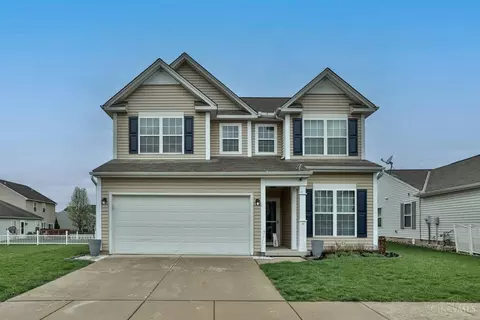 484 Hennepin Dr, Hamilton Township, OH 45039