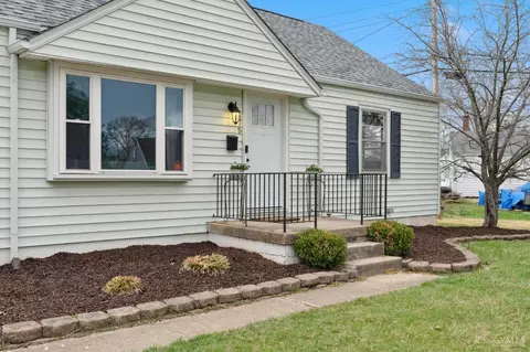 175 Cedar Ln, Hamilton, OH 45011 photo 3