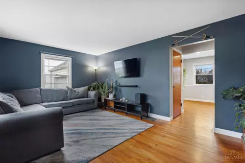 175 Cedar Ln, Hamilton, OH 45011 photo 5