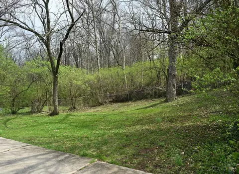 3004 Aquadale Ln, Cincinnati, OH 45211 photo 20