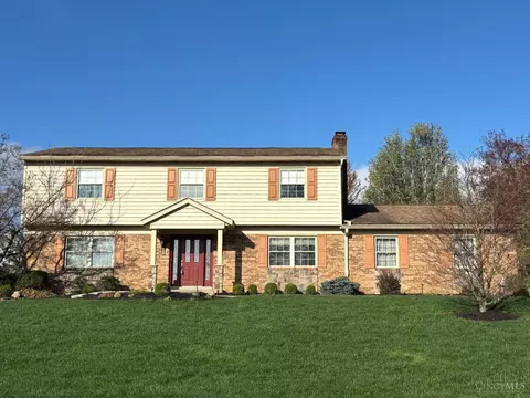 2805 Countrylake Dr, Cincinnati, OH 45233