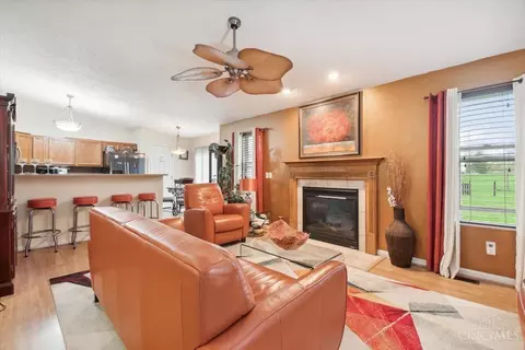 550 Eagles View Dr, Hamilton, OH 45013 photo 5