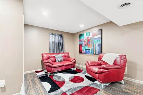 550 Eagles View Dr, Hamilton, OH 45013 photo 21