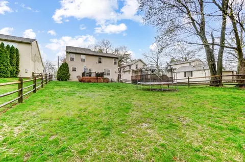 2240 Suffolk St, Cincinnati, OH 45230 photo 46