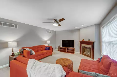 2240 Suffolk St, Cincinnati, OH 45230 photo 17