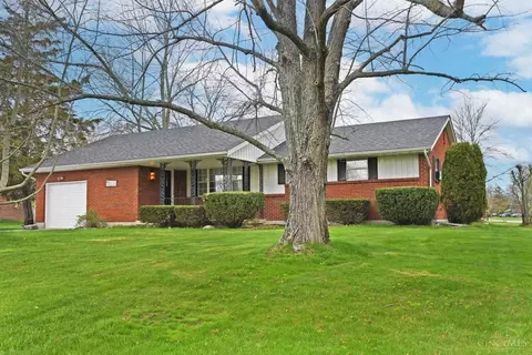 7452 Brock Dr, Blanchester, OH 45107 photo 3