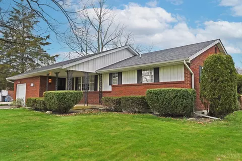 7452 Brock Dr, Blanchester, OH 45107 photo 4