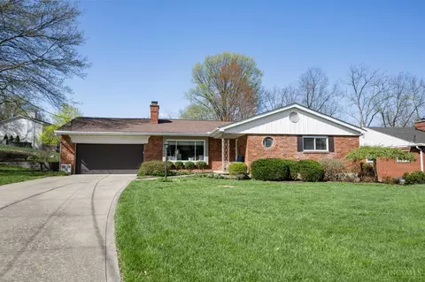 6510 Apache Cir, Madeira, OH 45243