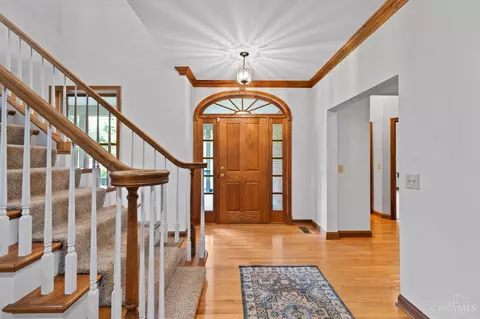 Entry Way - 4520 School Section Rd, Cincinnati, OH 45211 photo 1 of 2