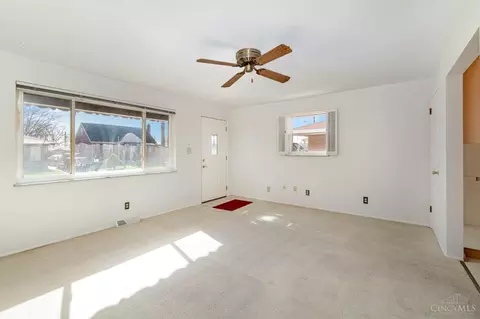 Living - 9377 Neil Dr, Cincinnati, OH 45231 photo 1 of 1