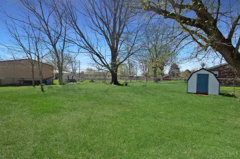 7422 Willow Dr, Blanchester, OH 45107 photo 17
