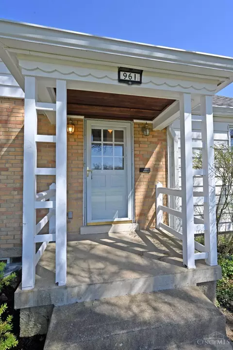 Exterior - 961 Springbrook Dr, Cincinnati, OH 45224 photo 2 of 5