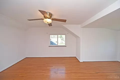 Bedroom - 961 Springbrook Dr, Cincinnati, OH 45224 photo 6 of 6