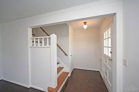 Entry Way - 961 Springbrook Dr, Cincinnati, OH 45224 photo 1 of 1