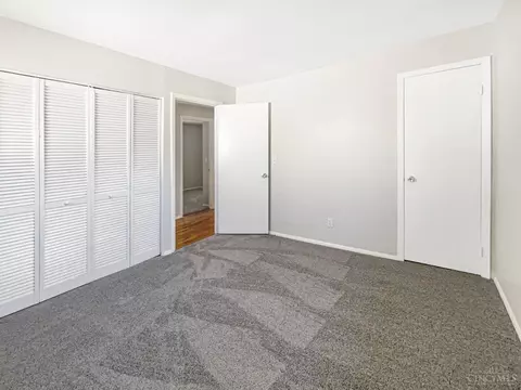 1318 Randomhill Rd, Cincinnati, OH 45231 photo 16