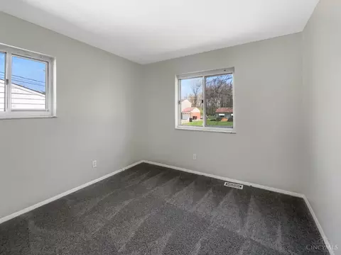 1318 Randomhill Rd, Cincinnati, OH 45231 photo 18