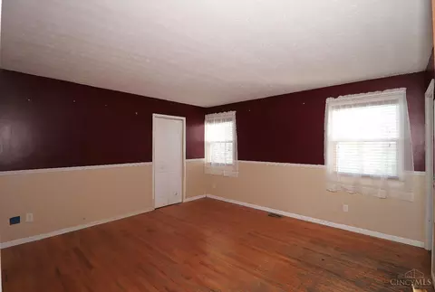Bedroom - 12077 Freestone Ct, Cincinnati, OH 45240 photo 1 of 14