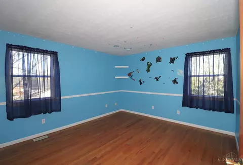Bedroom - 12077 Freestone Ct, Cincinnati, OH 45240 photo 5 of 14