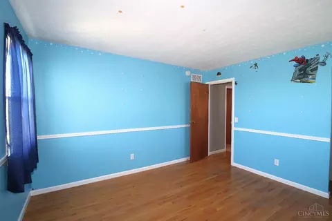 Bedroom - 12077 Freestone Ct, Cincinnati, OH 45240 photo 7 of 14