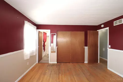 Bedroom - 12077 Freestone Ct, Cincinnati, OH 45240 photo 3 of 14