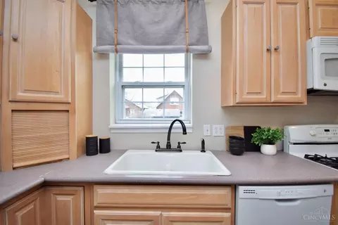 4947 Ralph Ave, Cincinnati, OH 45238 photo 16
