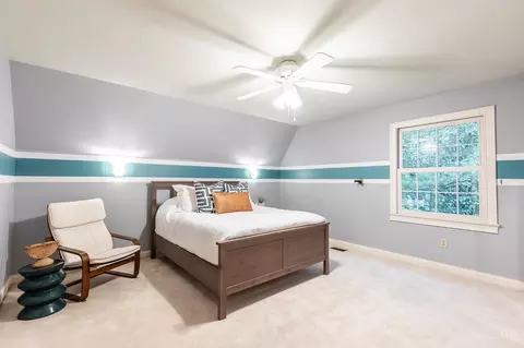 9850 Pondside Ct, Evendale, OH 45241 photo 39