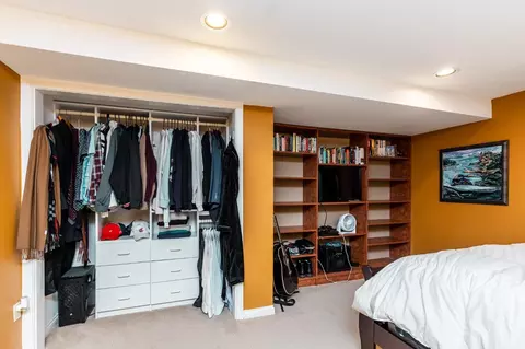 9850 Pondside Ct, Evendale, OH 45241 photo 51