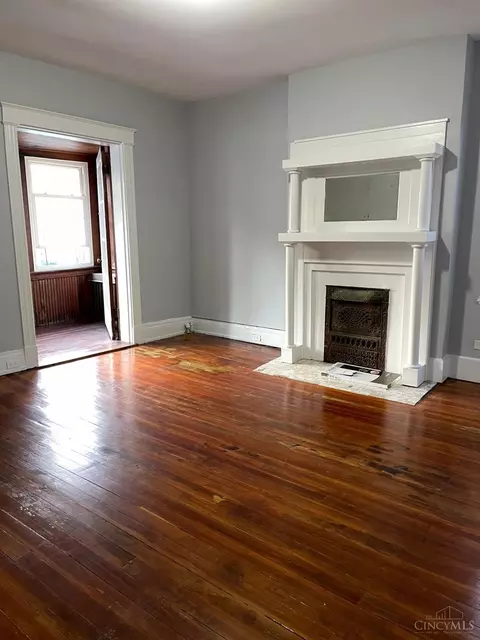 2439 Moerlein Ave, Cincinnati, OH 45219 photo 3