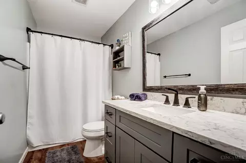 Bath - 3876 Bremen Pass, Cleves, OH 45002 photo 4 of 5