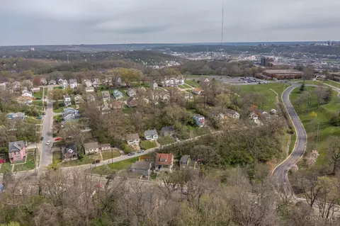 View/Area - 2856 Sterrett Ave, Cincinnati, OH 45204 photo 3 of 3